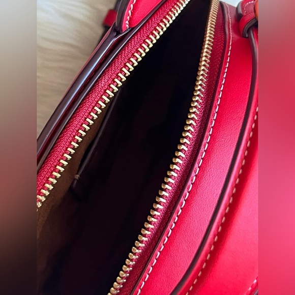 💰SOLD - CM194- Disney X Coach Mickey Mouse Ear Bag - Picture 10 of 14